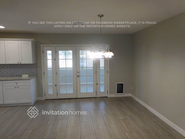 Photo - 2631 S Holbrook Ln