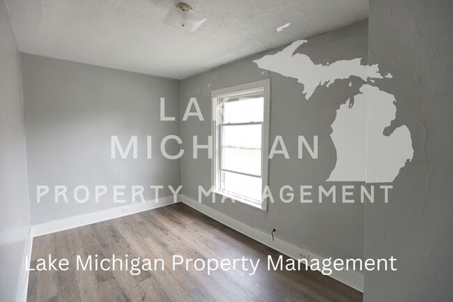 Photo - 1206 4th St NW