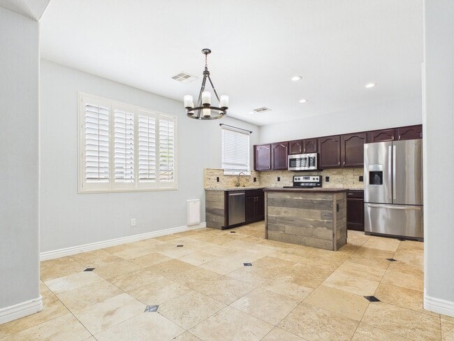 Photo - 17648 W Lisbon Ln