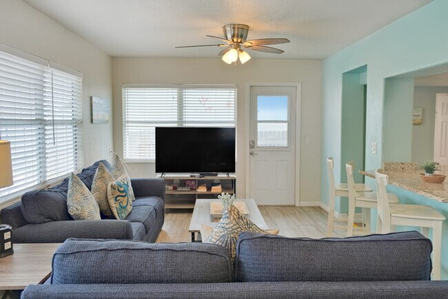 Photo - 2204 Avenue A N Unit SI ID1591417P