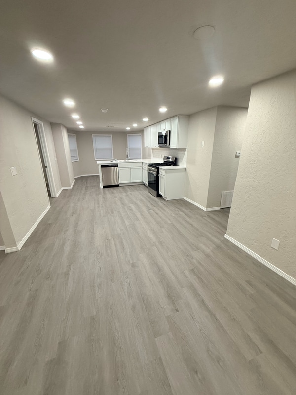 Photo - 3513 W 39th St