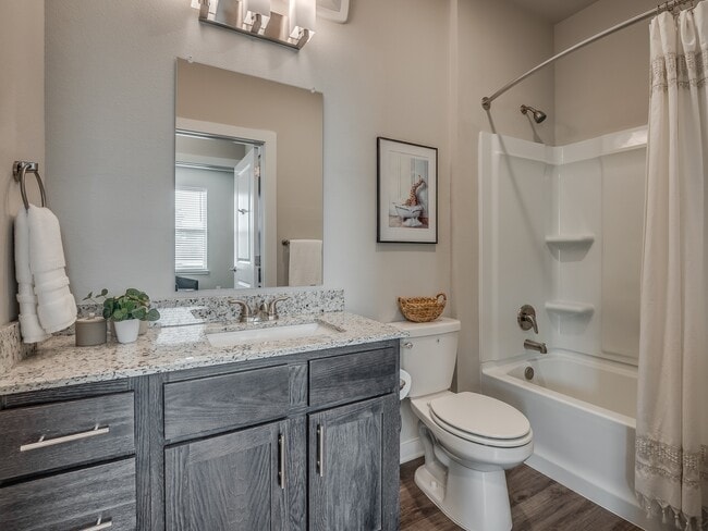 Raina - 1 Bed / 1 Bath - 646-705 Sq.Ft.