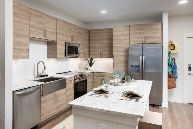 Building Photo - 9302 Fry Rd Unit B1-1034 Rental