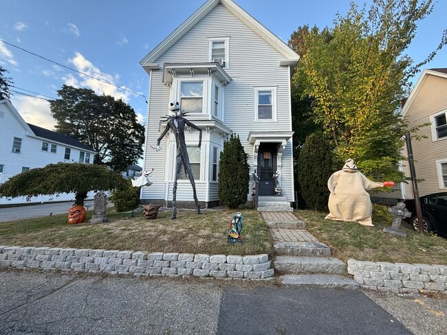 Entrada frontal - 49 McDuffie St Unidad 1