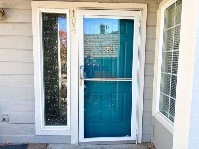 Building Photo - 8416 Pebble Creek Way Unit 104