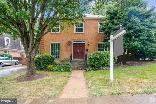 Building Photo - 2248 Military Rd Rental