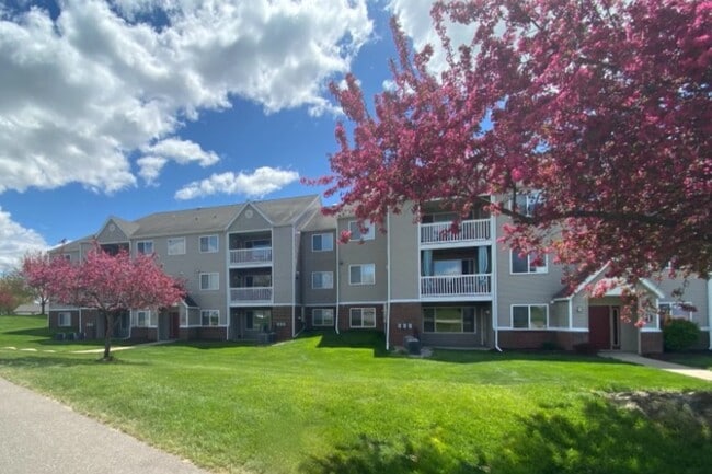 Back to Back - Bayberry Pointe Apartments