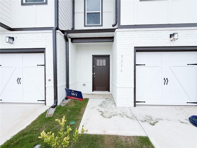 Photo - 5256 Magnolia Pl