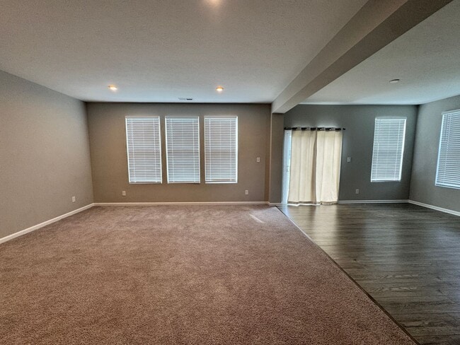 Photo - 3238 Creekridge Ct