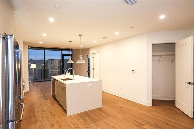 Photo - 788 West Marietta St NW Unit 303