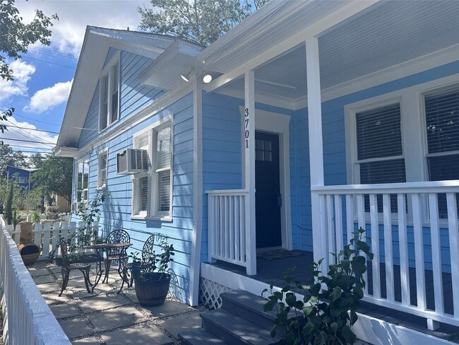 Photo - 3701 Bradley St