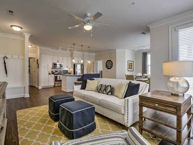 Kelly Reserve Apartments