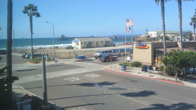 Photo - Steps from the beach in Imperial Beach