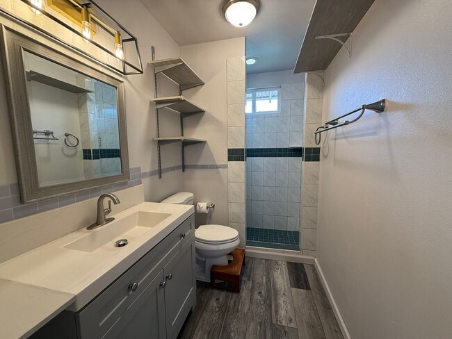 Photo - Unfurnished 2 bed/1 bath Kula Cottage with fully fenced yard