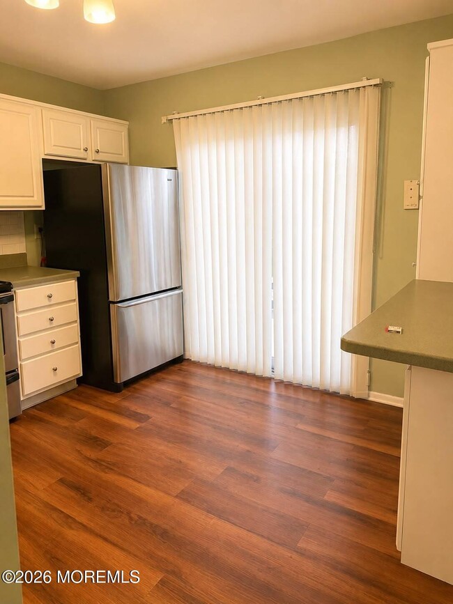 Photo - 525O Belford Rd