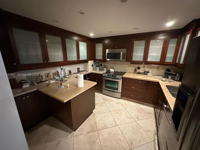 Photo - 9801 Collins Ave Unidad 14T