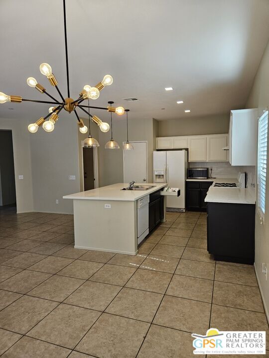 Photo - 755 Summit Dr