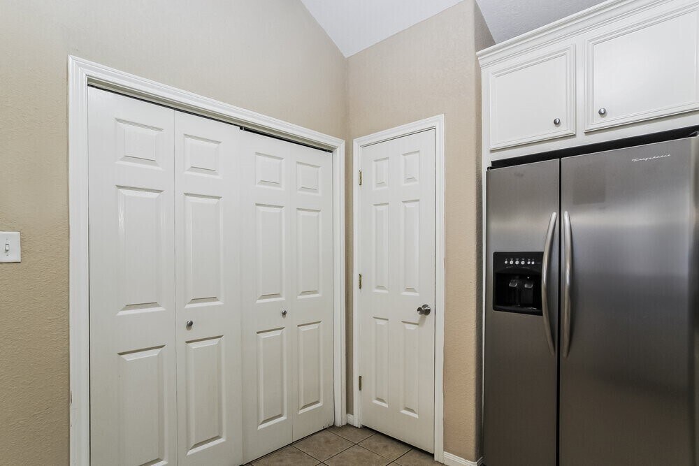 Photo - 131 Golfview Ct