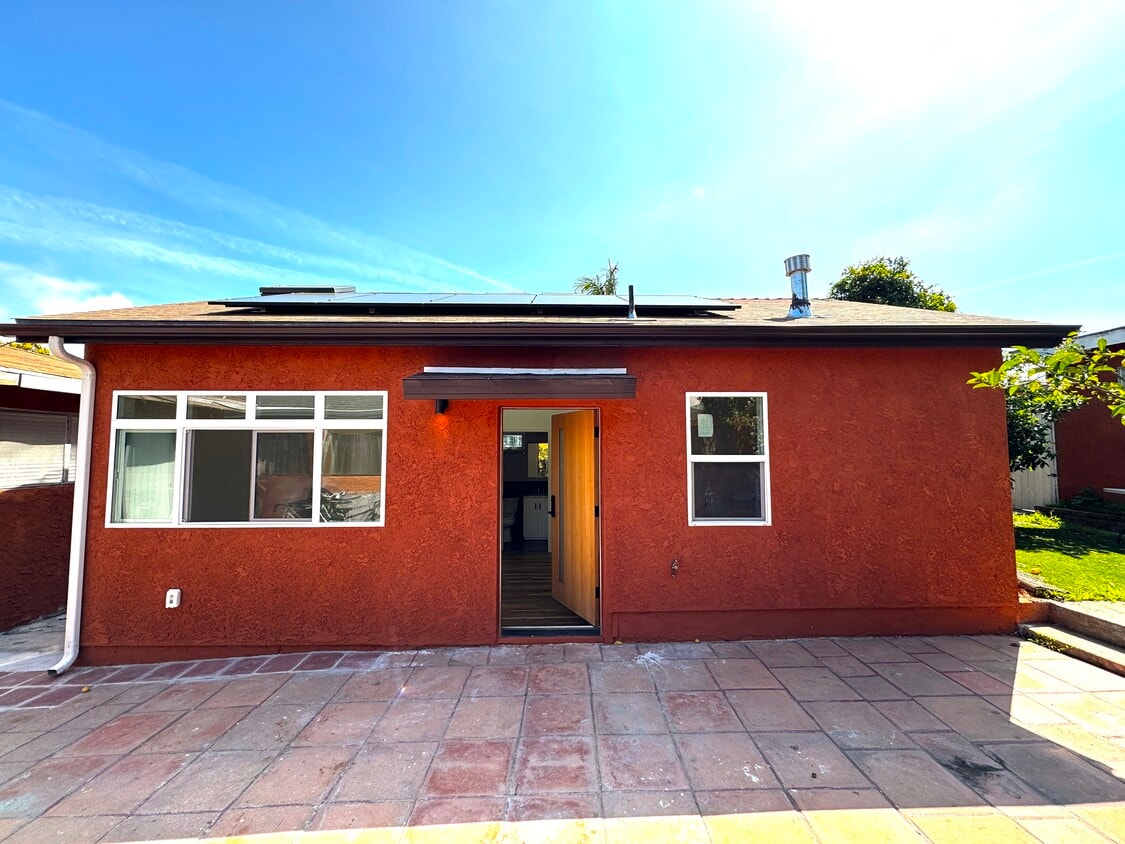 Photo - 4724 W 172nd St (Lawndale, CA)
