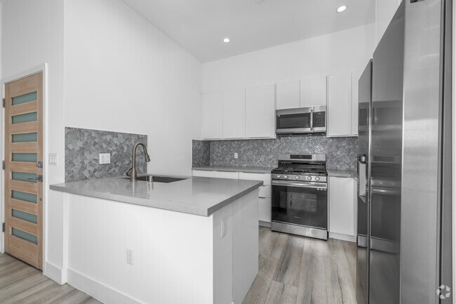 4 habitaciones, 3 baños - 1200 pies cuadrados - Cocina - 4550 W 18th St
