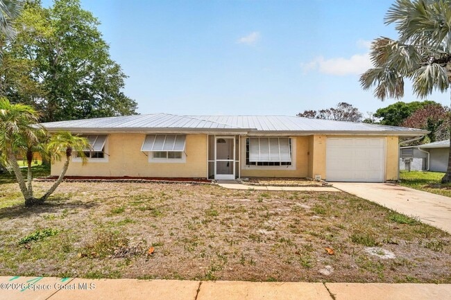 1340 Mariposa Dr NE