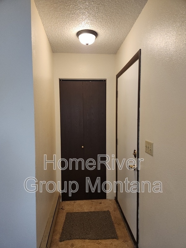 Photo - 2139 S 4th St W