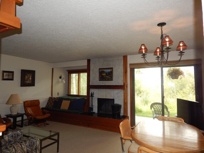 Photo - 4455 Berry Dr