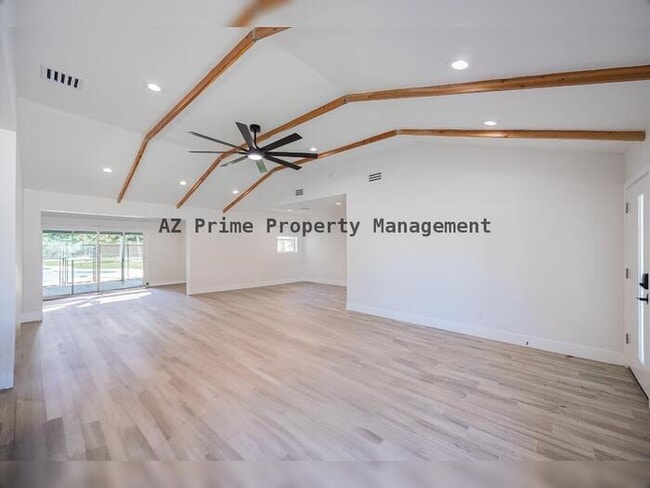 Photo - 6828 N 10th Ave