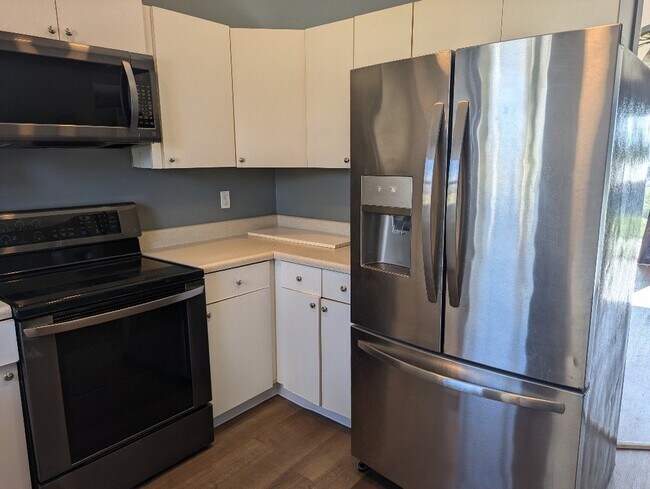 2407 Mansfield Ave S Unit 2