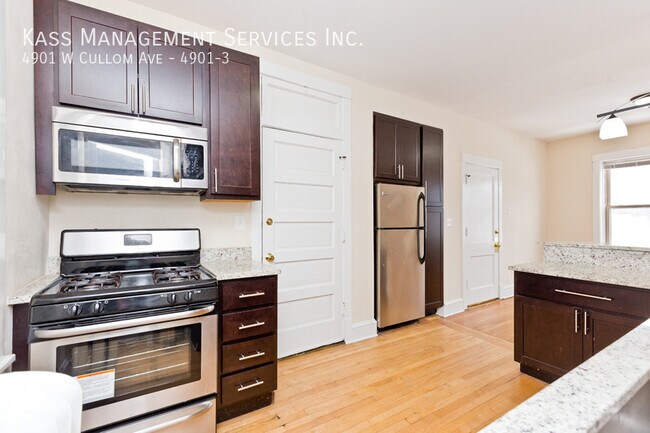 Photo - 4901 W Cullom Ave Unit 4901-3