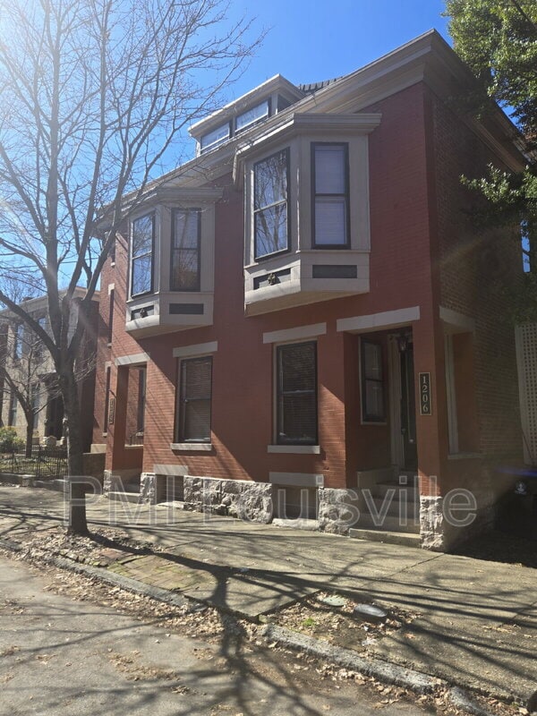 Photo - 1206 Garvin Pl