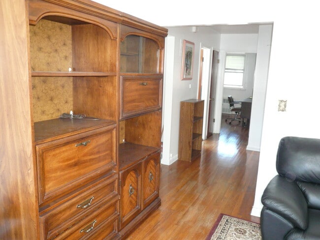 Photo - 3250 34th St Unidad 3 rd floor