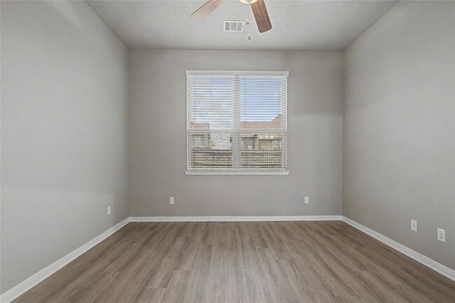 Photo - 2134 Markley Dr