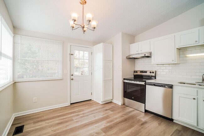 Photo - 3017 Rumford Ct