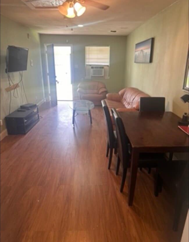 4210 Kewanee St Unit 6