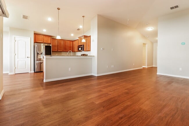 Photo - 18408 Waydale Loop
