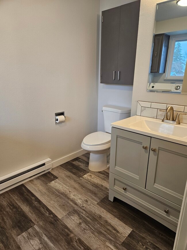 Photo - 15822 E Heroy Ave