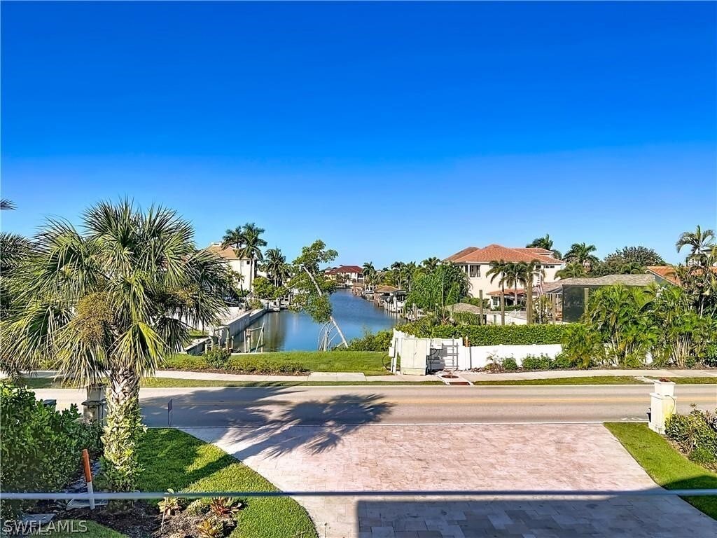 Photo - 10242 Vanderbilt Dr