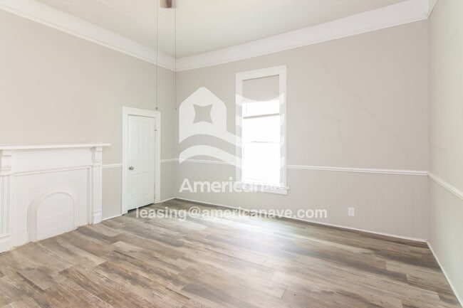 Photo - 1028 31st St