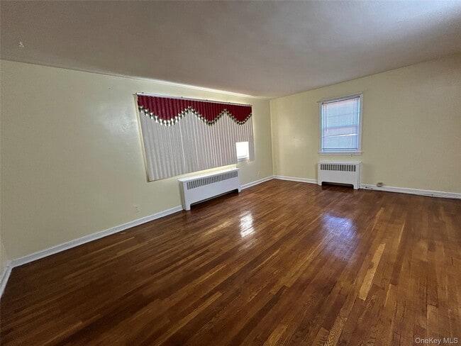 Photo - 740 Palisade Ave