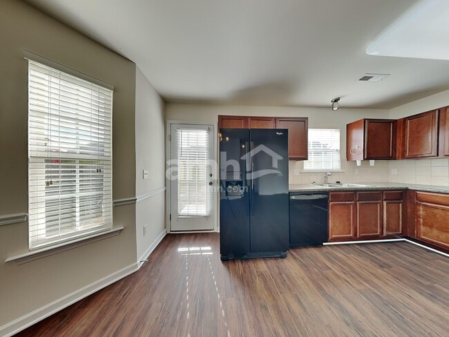 Photo - 5778 Misty Hill Cir