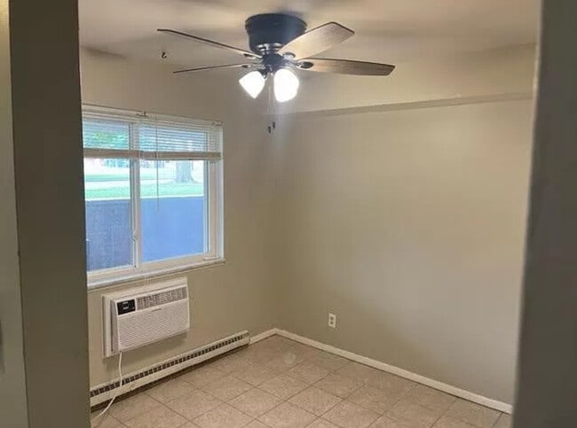 Photo - 1016 Legrand Dr Unidad 3