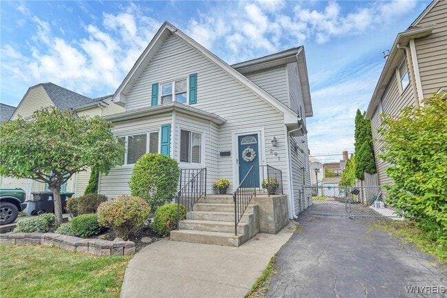 Photo - 291 Tremont Ave