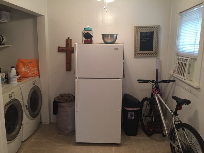 Photo - 1818 S 6th St