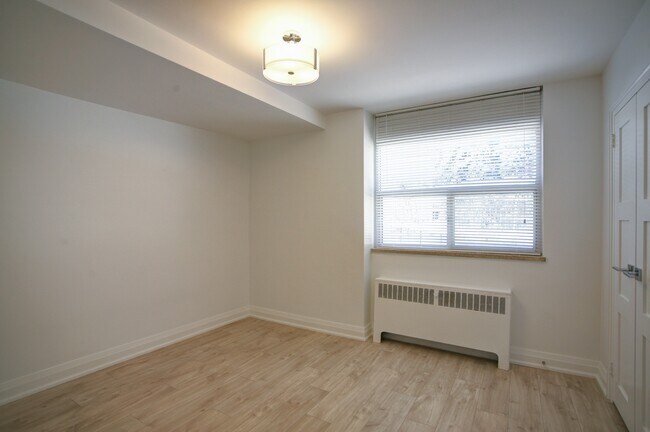 Photo - The Montclair