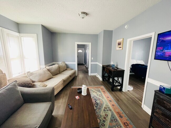 Photo - 60 Chestnut St