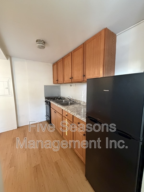 Photo - 500 St Paul St