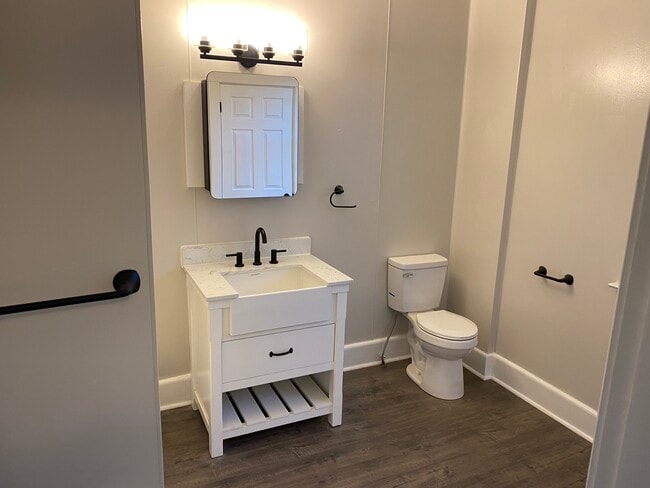 Photo - 1921 18th St