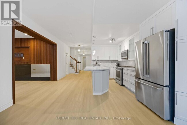 Photo - 42 Cotswold Crescent