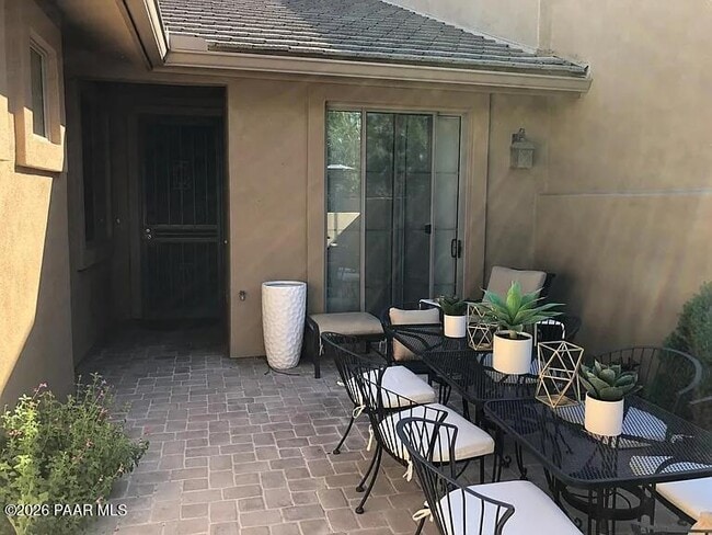Photo - 1237 Crown Ridge Dr
